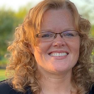 Meet your Posher, Steph